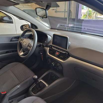 HYUNDAI-HB20S-2024