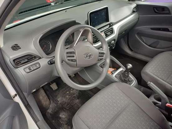 HYUNDAI-HB20S-2025
