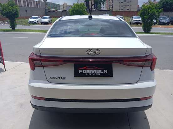 HYUNDAI-HB20S-2024