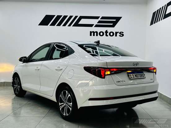 HYUNDAI-HB20S-2023