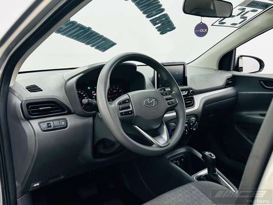HYUNDAI-HB20S-2023