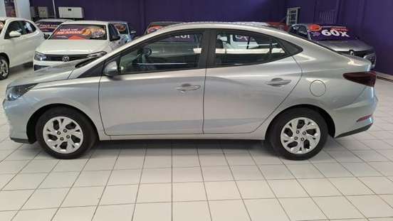 HYUNDAI-HB20S-2024