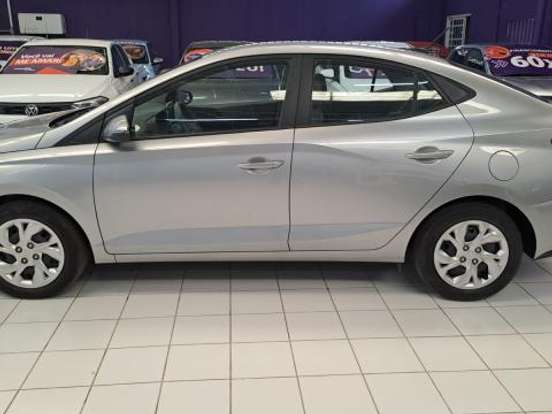 HYUNDAI-HB20S-1.0 12V FLEX COMFORT PLUS MANUAL HYUNDAI-HB20S-2024