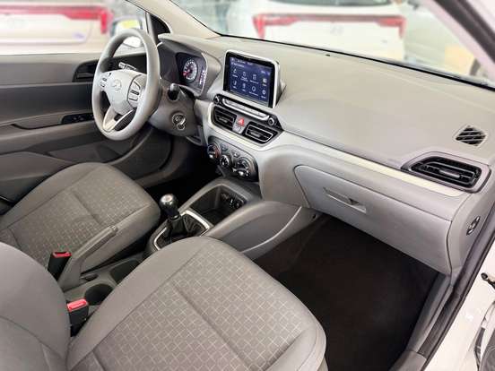 HYUNDAI-HB20S-1.0 12V FLEX COMFORT PLUS MANUAL HYUNDAI-HB20S-2024