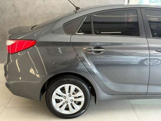 HYUNDAI-HB20S-2018