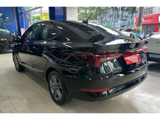 HYUNDAI-HB20S-1.0 TGDI FLEX COMFORT PLUS AUTOMÁTICO HYUNDAI-HB20S-2024