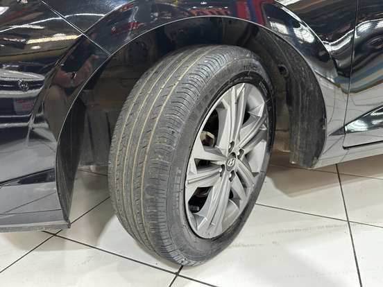 HYUNDAI-HB20S-2025