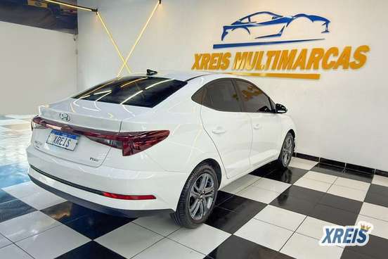 HYUNDAI-HB20S-2023