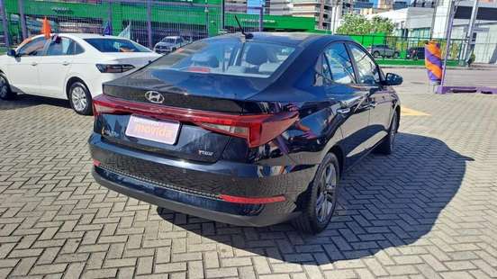 HYUNDAI-HB20S-2025