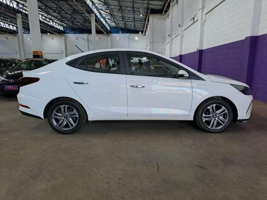 HYUNDAI-HB20S-2025