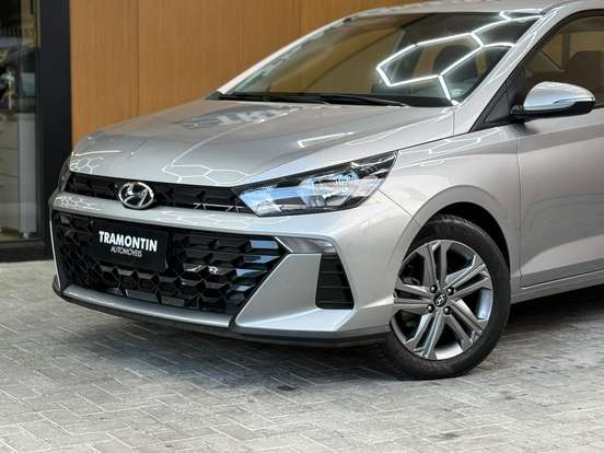 HYUNDAI-HB20S-2025
