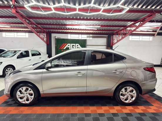 HYUNDAI-HB20S-1.6 16V FLEX VISION MANUAL HYUNDAI-HB20S-2020