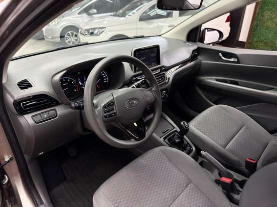 HYUNDAI-HB20S-1.6 16V FLEX VISION MANUAL HYUNDAI-HB20S-2020