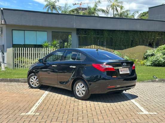 HYUNDAI-HB20S-2014