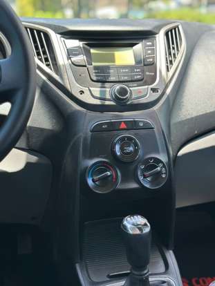 HYUNDAI-HB20S-2014