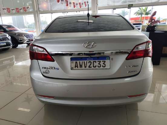 HYUNDAI-HB20S-2013