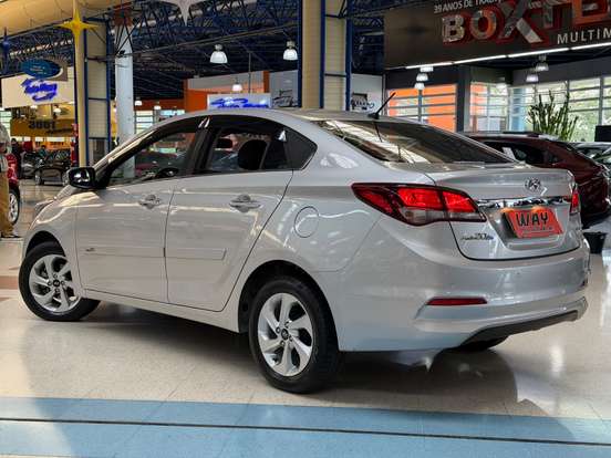 HYUNDAI-HB20S-2016