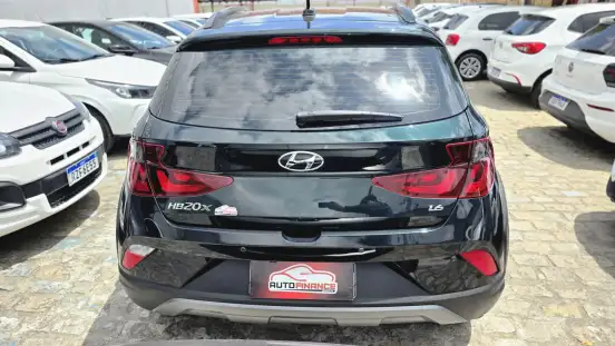 HYUNDAI-HB20X-2020