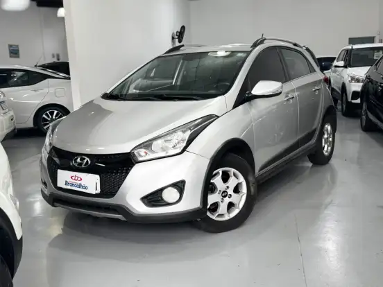 HYUNDAI-HB20X-2014