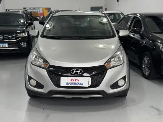 HYUNDAI-HB20X-1.6 16V PREMIUM FLEX 4P AUTOMÁTICO HYUNDAI-HB20X-2014