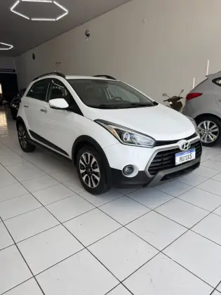 HYUNDAI HB20X 1.6 16V PREMIUM FLEX 4P AUTOMÁTICO
