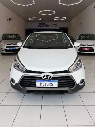 HYUNDAI-HB20X-1.6 16V PREMIUM FLEX 4P AUTOMÁTICO HYUNDAI-HB20X-2019