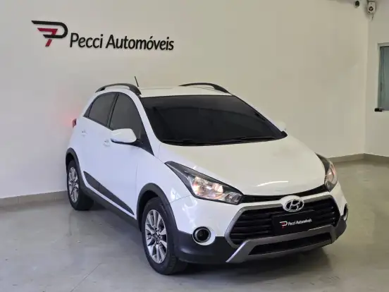 HYUNDAI-HB20X-2017