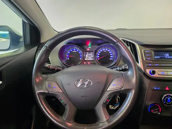 HYUNDAI-HB20X-1.6 16V STYLE FLEX 4P AUTOMÁTICO HYUNDAI-HB20X-2017