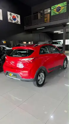 HYUNDAI-HB20X-1.6 16V STYLE FLEX 4P AUTOMÁTICO HYUNDAI-HB20X-2014
