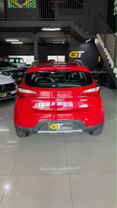 HYUNDAI-HB20X-2014