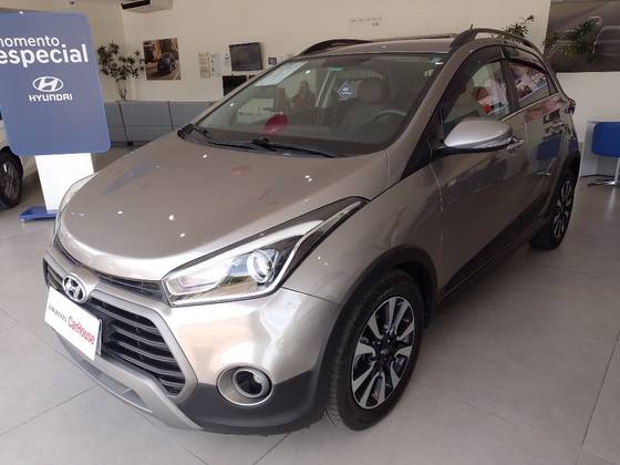 HYUNDAI HB20X 1.6 16V PREMIUM FLEX 4P AUTOMÁTICO