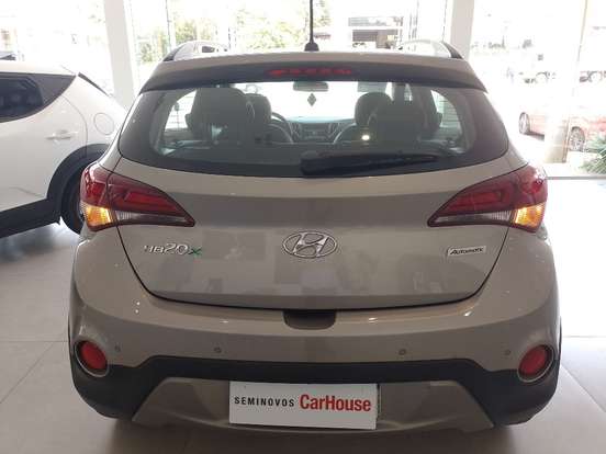 HYUNDAI-HB20X-2019