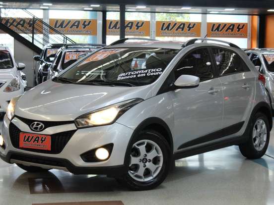 HYUNDAI-HB20X-1.6 16V PREMIUM FLEX 4P AUTOMÁTICO HYUNDAI-HB20X-2013