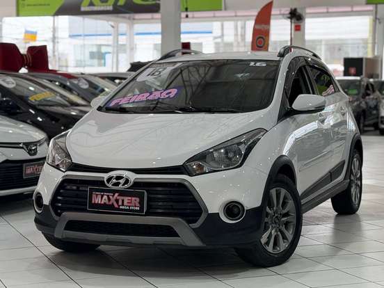 HYUNDAI-HB20X-2018
