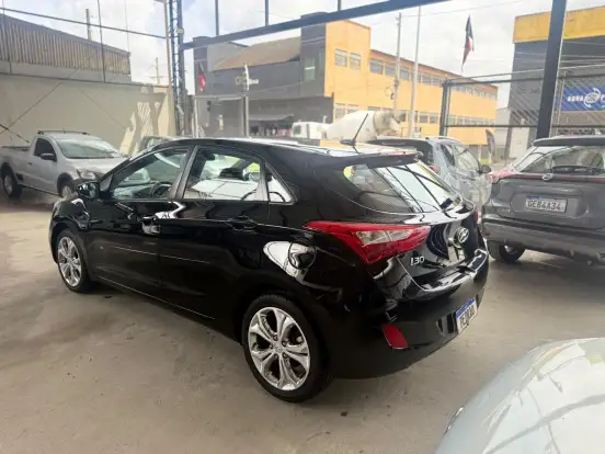 HYUNDAI-I30-2014