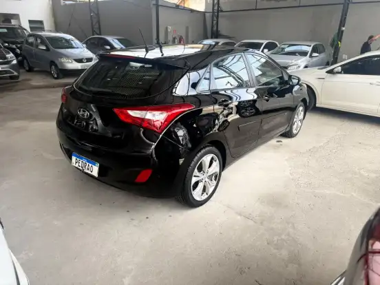 HYUNDAI-I30-2014