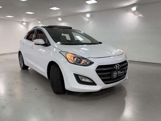 HYUNDAI-I30-1.8 MPI 16V GASOLINA 4P AUTOMATICO HYUNDAI-I30-2014