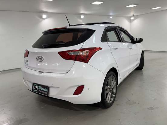 HYUNDAI-I30-2014