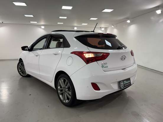 HYUNDAI-I30-2014
