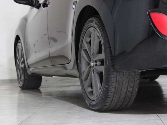 HYUNDAI-I30-2015