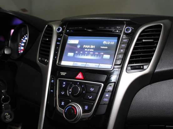 HYUNDAI-I30-2015