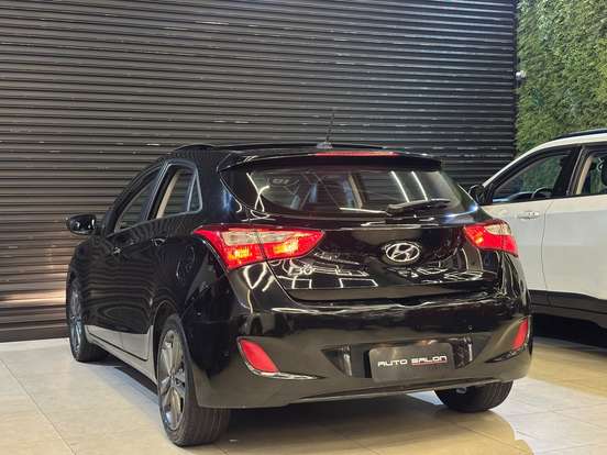 HYUNDAI-I30-2015