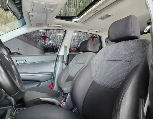 HYUNDAI-I30-2009