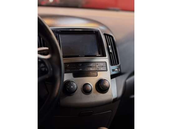 HYUNDAI-I30-2.0 MPFI GLS 16V GASOLINA 4P AUTOMÁTICO HYUNDAI-I30-2011