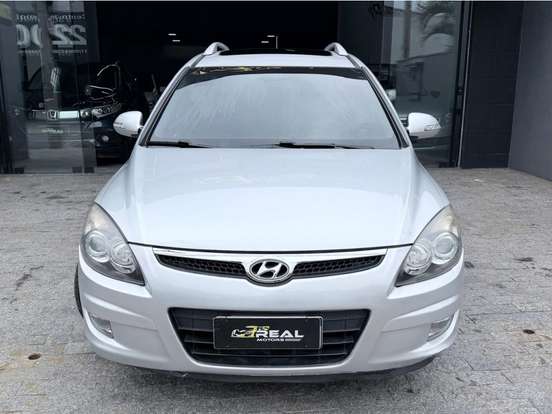 HYUNDAI-I30-2.0 MPFI GLS 16V GASOLINA 4P AUTOMÁTICO HYUNDAI-I30-2011