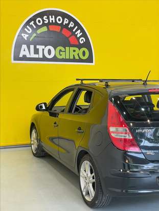 HYUNDAI-I30-2009