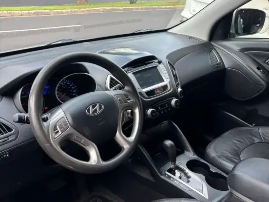 HYUNDAI-IX35-2.0 MPFI GLS 16V FLEX 4P AUTOMÁTICO HYUNDAI-IX35-2014