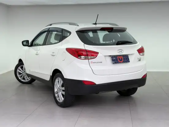 HYUNDAI-IX35-2.0 MPI 4X2 16V FLEX 4P AUTOMÁTICO HYUNDAI-IX35-2013