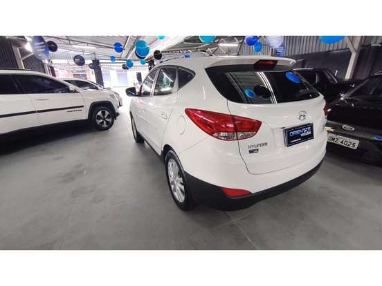 HYUNDAI-IX35-2.0 16V FLEX 4P AUTOMÁTICO HYUNDAI-IX35-2015