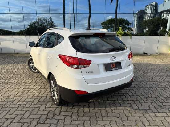 HYUNDAI-IX35-2.0 MPFI GL 16V FLEX 4P AUTOMÁTICO HYUNDAI-IX35-2017